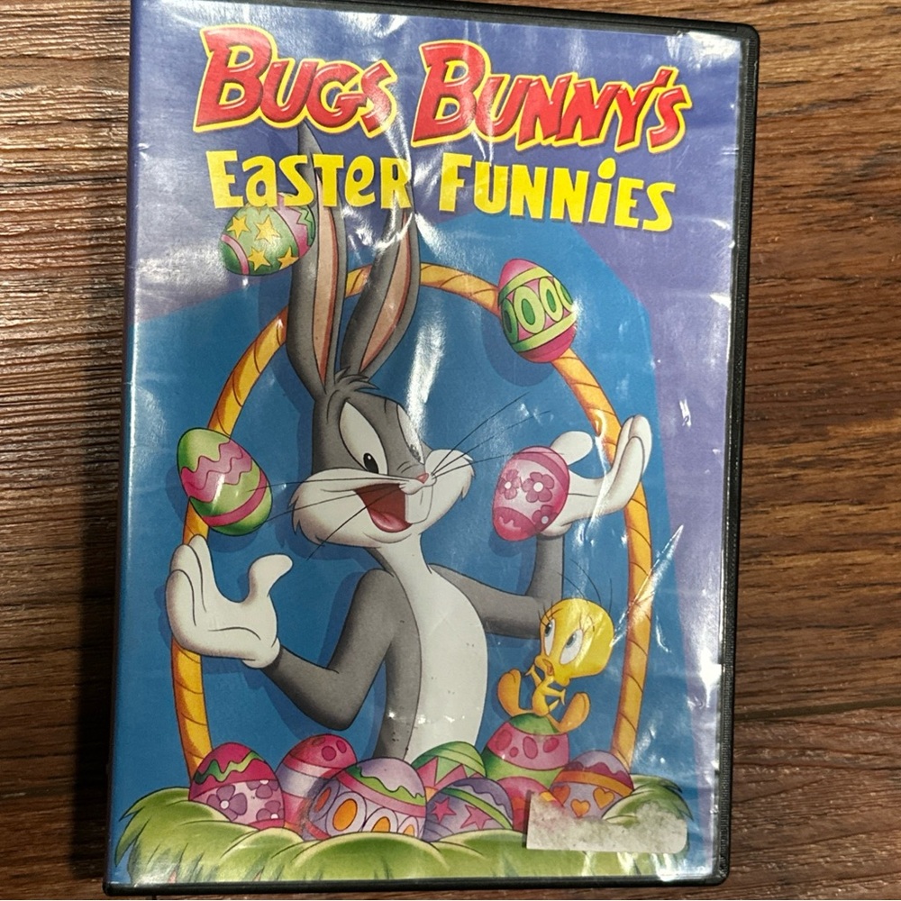 Bugs‎ Bunny's Easter Funnies DVD EUC